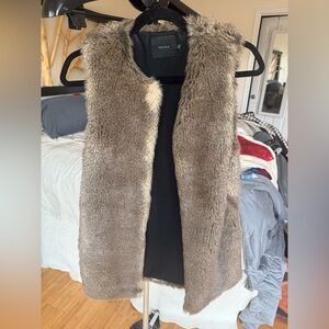 TALULA Faux Fur Vest in Brown and Cream